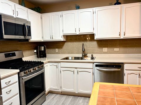 Tiny photo for Buffalo Grove, IL 60089 (MLS # 12656103)