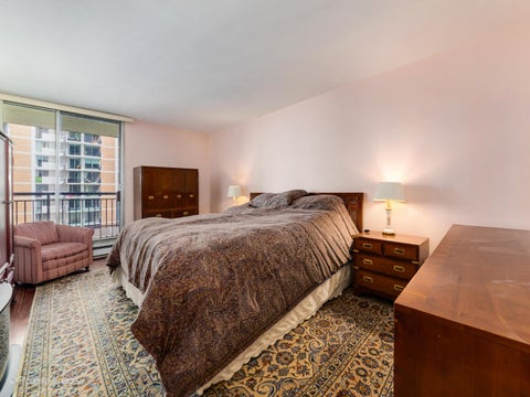 Tiny photo for 6007 N Sheridan Road #14D, Chicago, IL 60660 (MLS # 12683529)