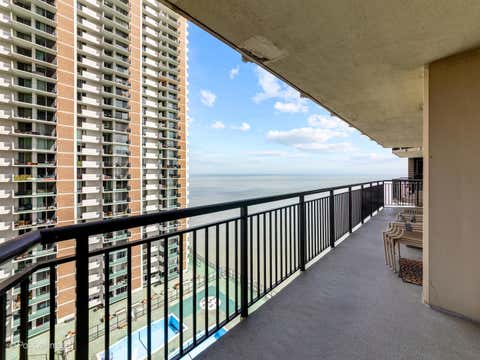 Tiny photo for 6007 N Sheridan Road #14D, Chicago, IL 60660 (MLS # 12683529)