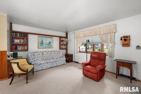 Tiny photo for 513 12TH Avenue, Hampton, IL 61256 (MLS # QC4267577)