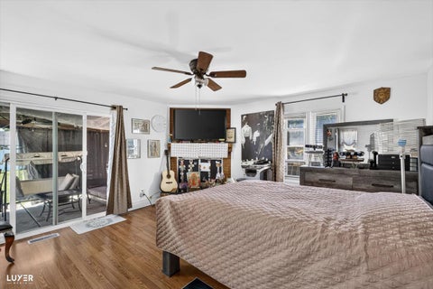Tiny photo for 600 W Bob O Link Road, Mount Prospect, IL 60056 (MLS # 12699392)