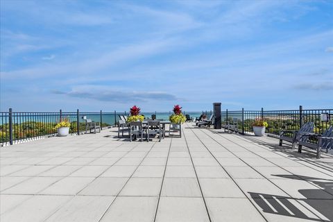 Tiny photo for 4960 N Marine Drive #816, Chicago, IL 60640 (MLS # 12496811)