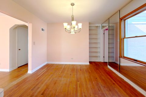 Tiny photo for 508 W Lonnquist Boulevard, Mount Prospect, IL 60056 (MLS # 12568092)