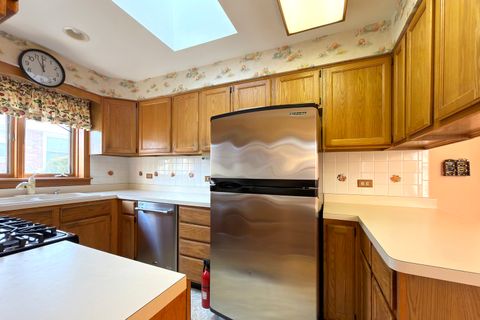 Tiny photo for 508 W Lonnquist Boulevard, Mount Prospect, IL 60056 (MLS # 12568092)