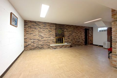 Tiny photo for 508 W Lonnquist Boulevard, Mount Prospect, IL 60056 (MLS # 12568092)