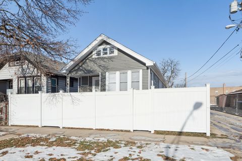 Tiny photo for 76 E 100th Place, Chicago, IL 60628 (MLS # 12535328)