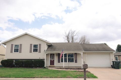 Photo of 1203 24th Place, Sterling, IL 61081 (MLS # 12617430)