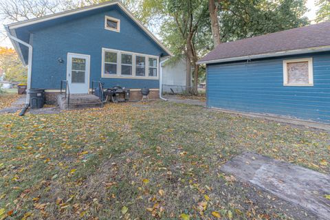 Tiny photo for 2114 W Jefferson Street, Rockford, IL 61101 (MLS # 12513119)