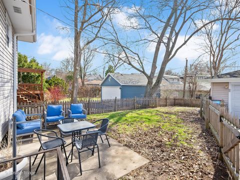 Tiny photo for 319 5th Street, Downers Grove, IL 60515 (MLS # 12598212)