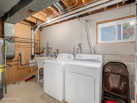 Tiny photo for 319 5th Street, Downers Grove, IL 60515 (MLS # 12598212)