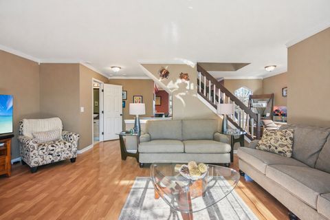 Tiny photo for 241 E Parallel Street #1A, Palatine, IL 60067 (MLS # 12578115)