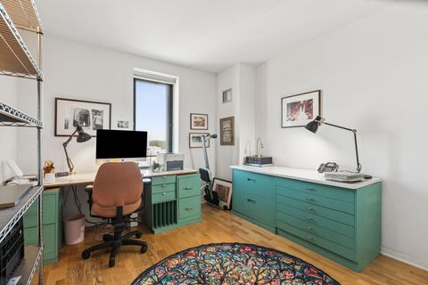 Tiny photo for 900 CHICAGO Avenue #609, Evanston, IL 60202 (MLS # 12569102)