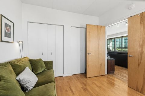 Tiny photo for 900 CHICAGO Avenue #609, Evanston, IL 60202 (MLS # 12569102)