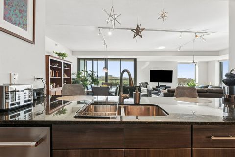 Tiny photo for 900 CHICAGO Avenue #609, Evanston, IL 60202 (MLS # 12569102)