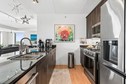 Tiny photo for 900 CHICAGO Avenue #609, Evanston, IL 60202 (MLS # 12569102)
