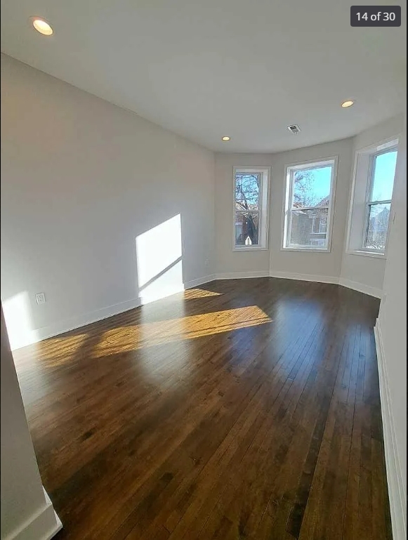 1634 W 38th Street