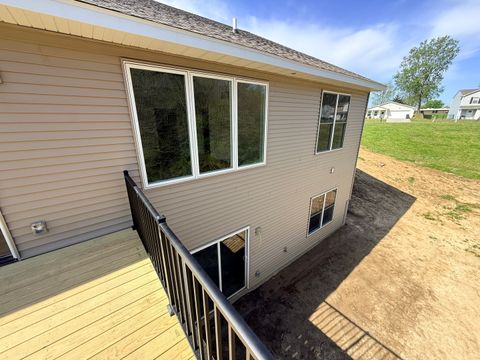 Tiny photo for 3406 Covington Drive, Davenport, IA 52806 (MLS # 12636461)