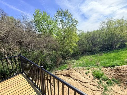 Tiny photo for 3406 Covington Drive, Davenport, IA 52806 (MLS # 12636461)