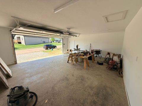 Tiny photo for 3406 Covington Drive, Davenport, IA 52806 (MLS # 12636461)