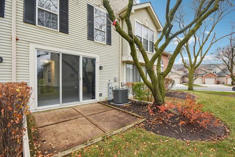 Tiny photo for Glendale Heights, IL 60139 (MLS # 12521412)