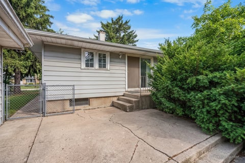 Tiny photo for 309 Norton Street, Lombard, IL 60148 (MLS # 12767278)