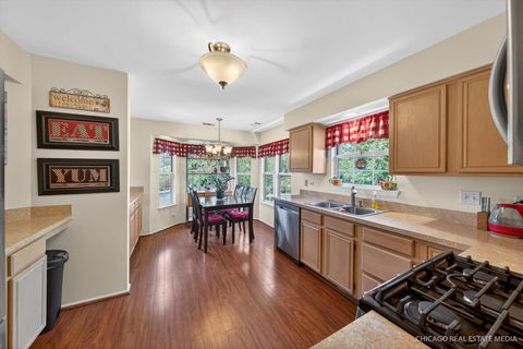 Tiny photo for 634 Village Road #B, Crystal Lake, IL 60014 (MLS # 12670182)