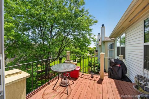 Tiny photo for 634 Village Road #B, Crystal Lake, IL 60014 (MLS # 12670182)