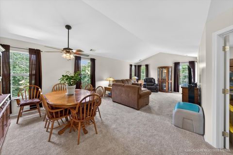 Tiny photo for 634 Village Road #B, Crystal Lake, IL 60014 (MLS # 12670182)