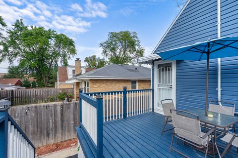 Tiny photo for 42 46th Avenue, Bellwood, IL 60104 (MLS # 12455285)