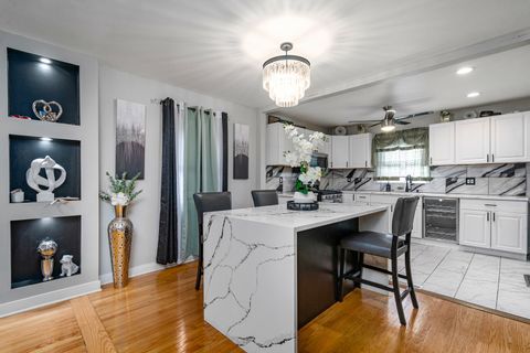 Tiny photo for 42 46th Avenue, Bellwood, IL 60104 (MLS # 12455285)