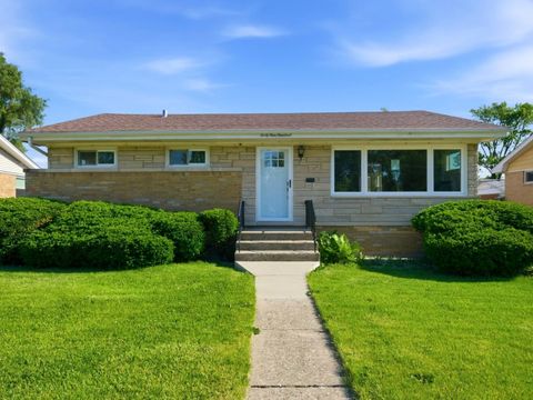 4900 W Hawthorne Avenue, Hillside, IL 60162 - #: 12650163
