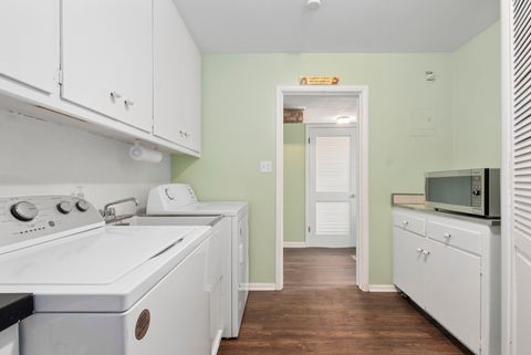 Tiny photo for 11519 S Neenah Avenue, Worth, IL 60482 (MLS # 12583443)