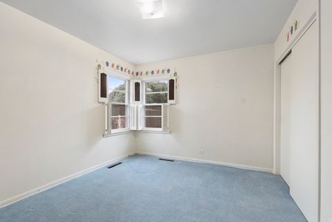 Tiny photo for 11519 S Neenah Avenue, Worth, IL 60482 (MLS # 12583443)