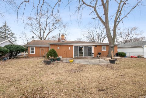 Tiny photo for 11519 S Neenah Avenue, Worth, IL 60482 (MLS # 12583443)