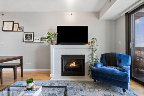 Tiny photo for 1212 N Wells Street #1505, Chicago, IL 60610 (MLS # 12576345)