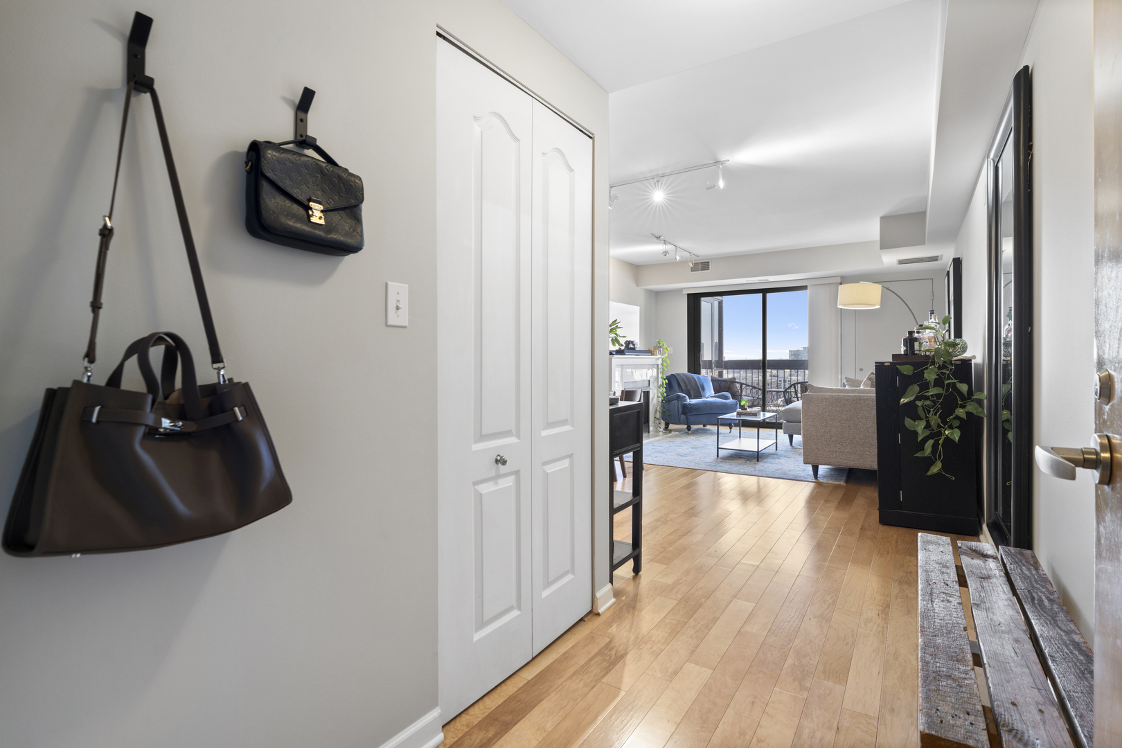 1212 N Wells Street 1505