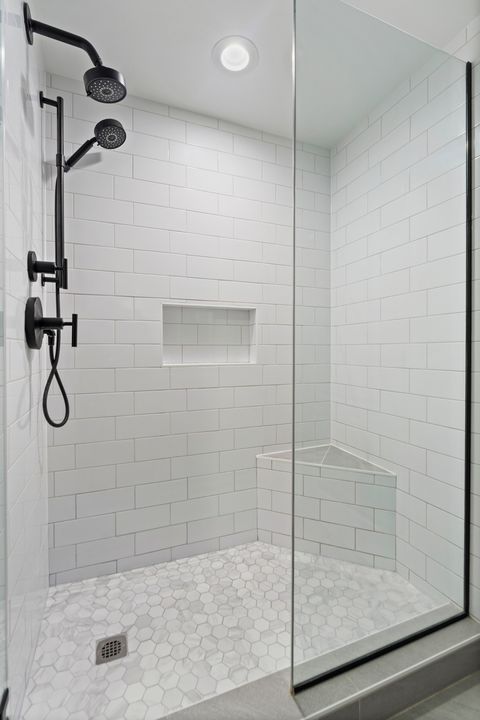 Tiny photo for 1212 N Wells Street #1505, Chicago, IL 60610 (MLS # 12576345)