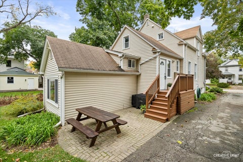Tiny photo for 414 E Liberty Drive, Wheaton, IL 60187 (MLS # 12781732)