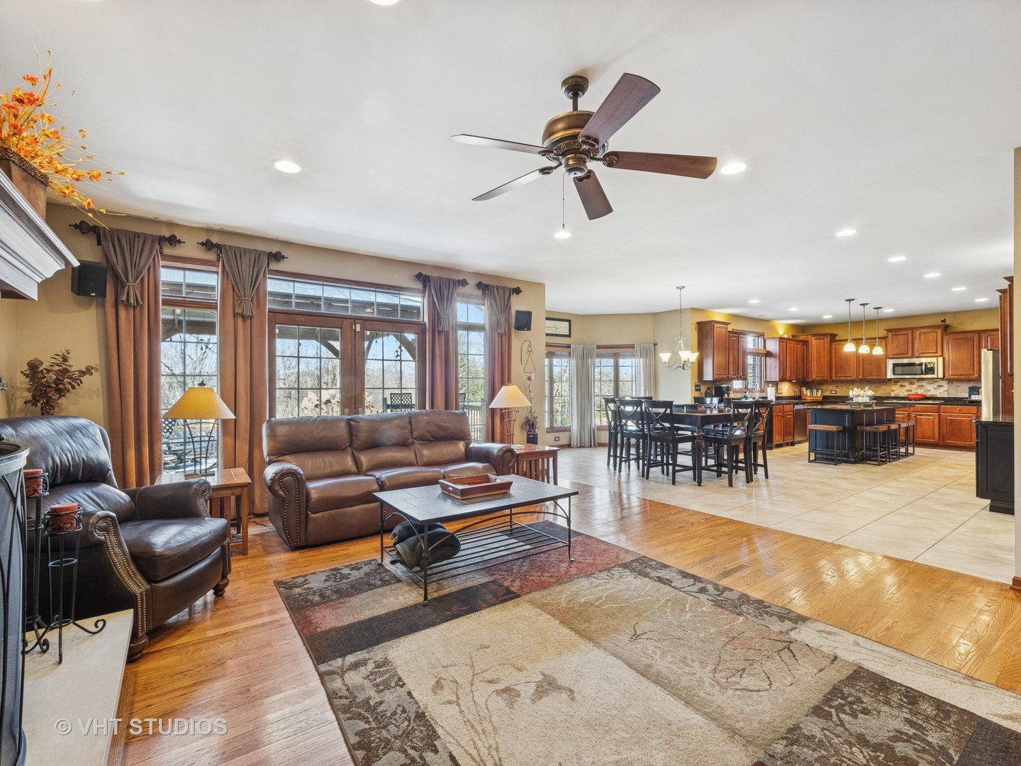 260 N Forest Drive