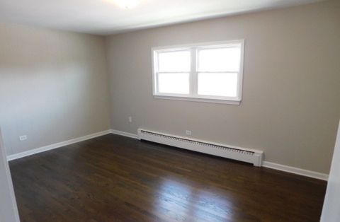 Tiny photo for 520 N Wolf Rd #301, Hillside, IL 60162 (MLS # 12345129)