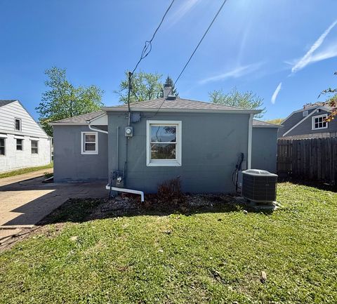 Tiny photo for 617 E Wabash Avenue, Rantoul, IL 61866 (MLS # 12624848)