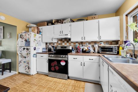 Tiny photo for 2245 Nichols Road #C, Arlington Heights, IL 60004 (MLS # 12609465)