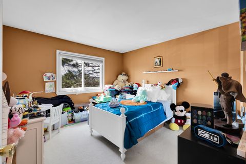 Tiny photo for 2245 Nichols Road #C, Arlington Heights, IL 60004 (MLS # 12609465)