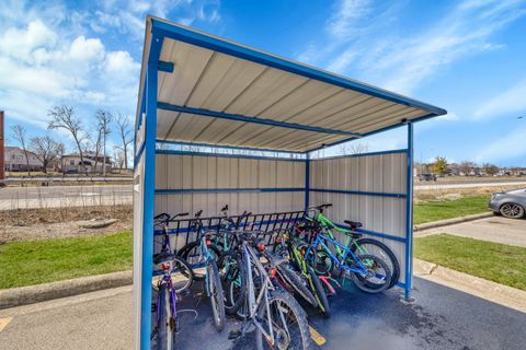 Tiny photo for 2245 Nichols Road #C, Arlington Heights, IL 60004 (MLS # 12609465)