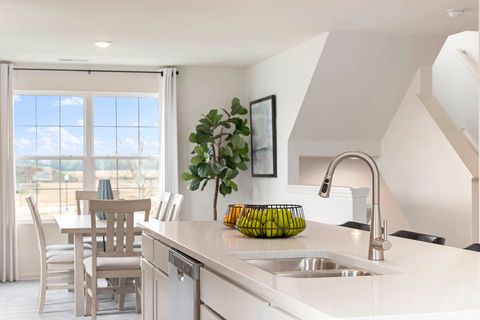 Tiny photo for 1399 Oakfield Lane, Pingree Grove, IL 60140 (MLS # 12533119)