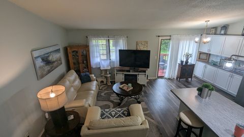 Tiny photo for 4023 Lillie Avenue #404, Davenport, IA 52806 (MLS # 12630687)