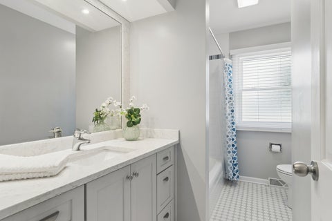 Tiny photo for 1012 W Mallard Drive, Palatine, IL 60067 (MLS # 12753497)