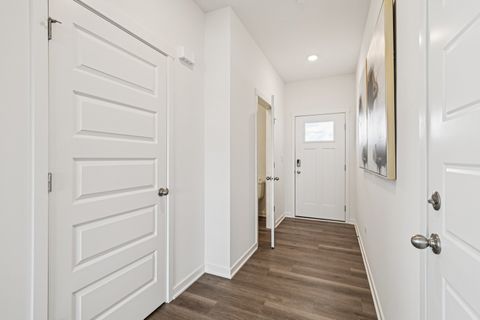 Tiny photo for 2461 W Semillon Street, Oswego, IL 60543 (MLS # 12616771)