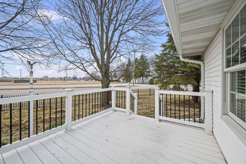 Tiny photo for 918 S Chicago Street #918, Geneseo, IL 61254 (MLS # 12587808)