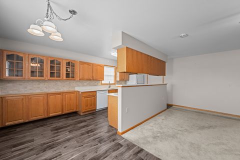 Tiny photo for 918 S Chicago Street #918, Geneseo, IL 61254 (MLS # 12587808)